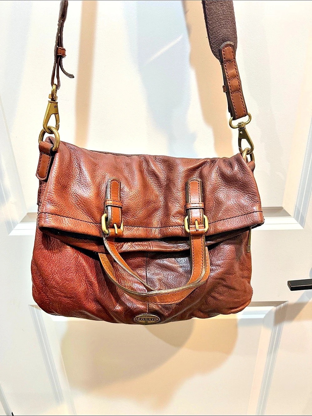 Fossil Leather Shoulder Bag in Brown